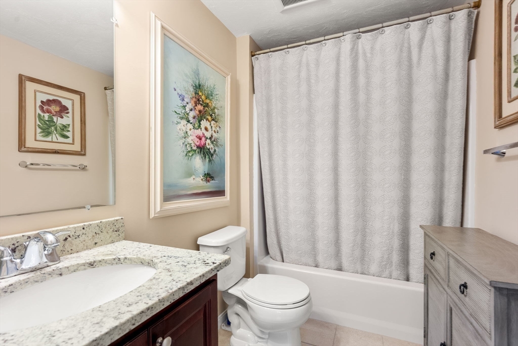 202 Old Bridge Lane # B2