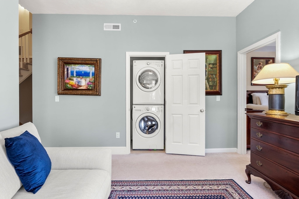 202 Old Bridge Lane # B2