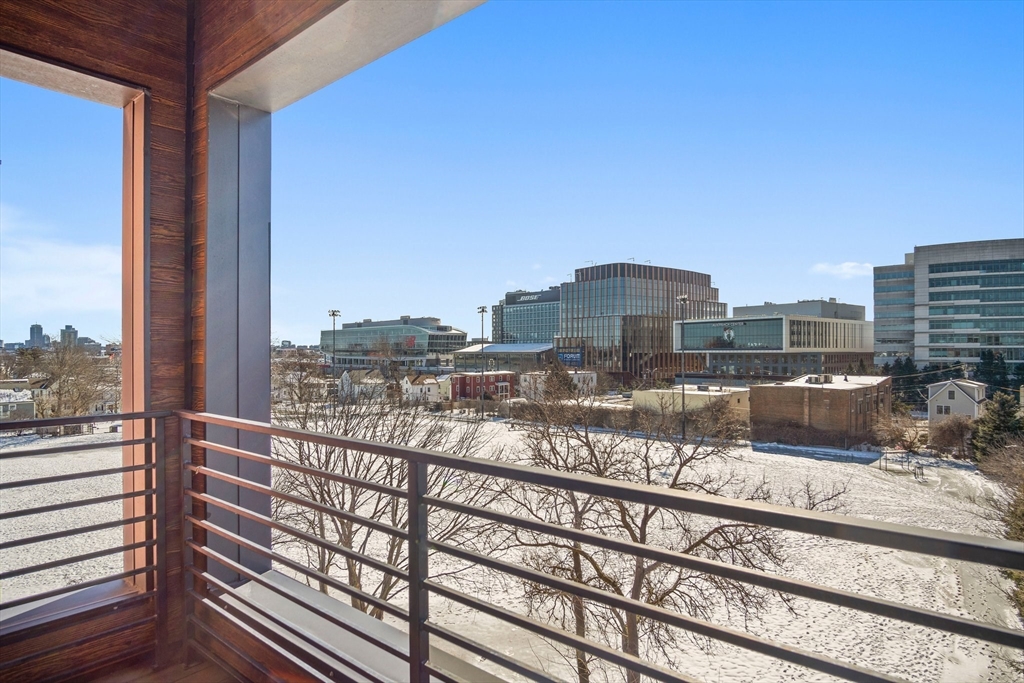 50 Leo Birmingham Pkwy # 508
