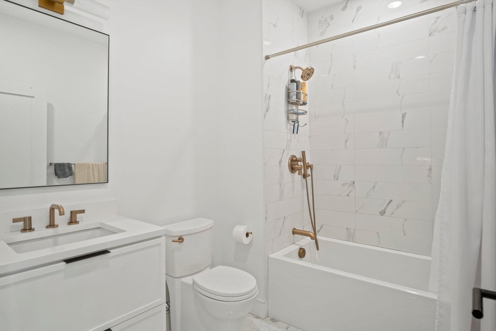 50 Leo Birmingham Pkwy # 508