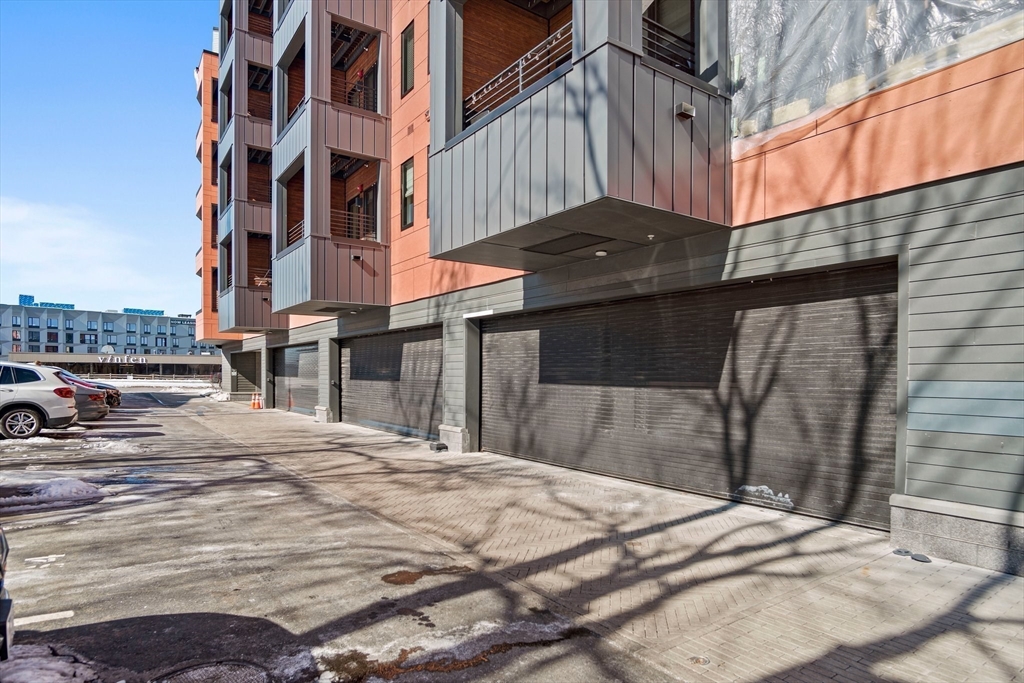 50 Leo Birmingham Pkwy # 508