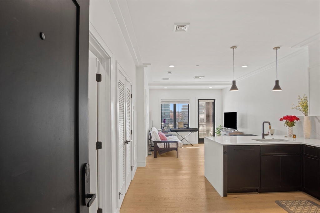 50 Leo Birmingham Pkwy # 508