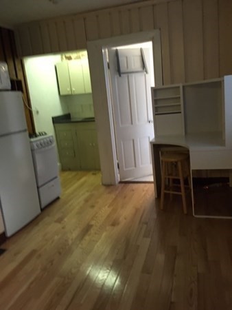 80 Mount Vernon St. # 3