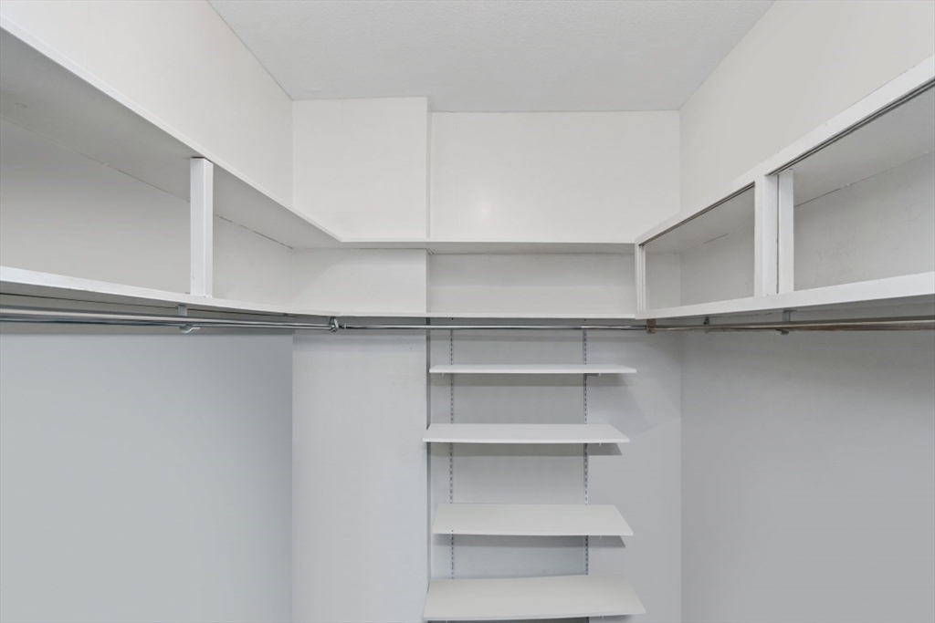 280 Boylston St # 1001