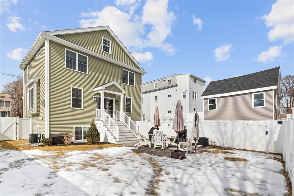 61 Forest St # 61