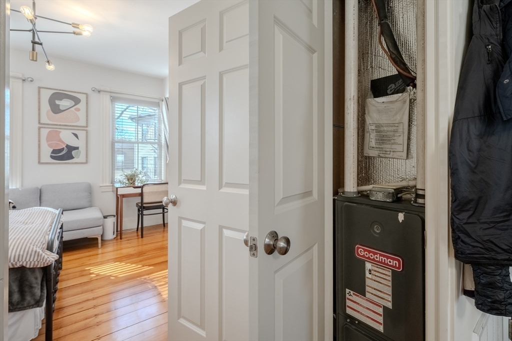 20 Porter St # 2