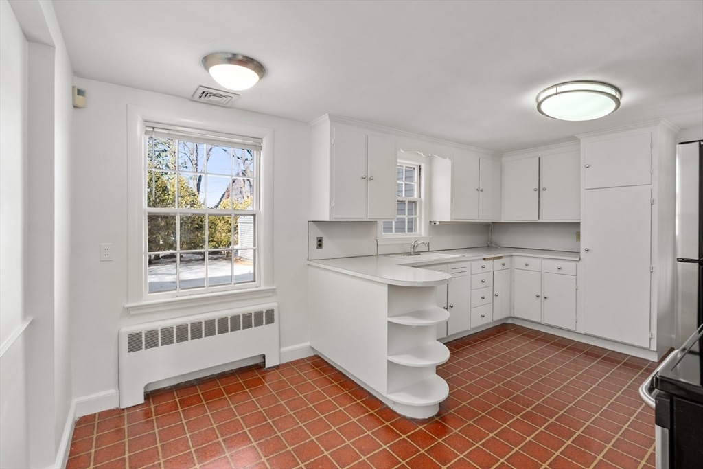 66 Fessenden Street