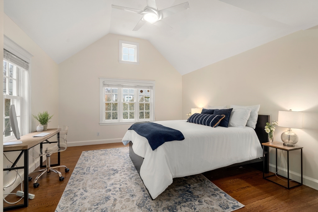 21 Sheldon Rd