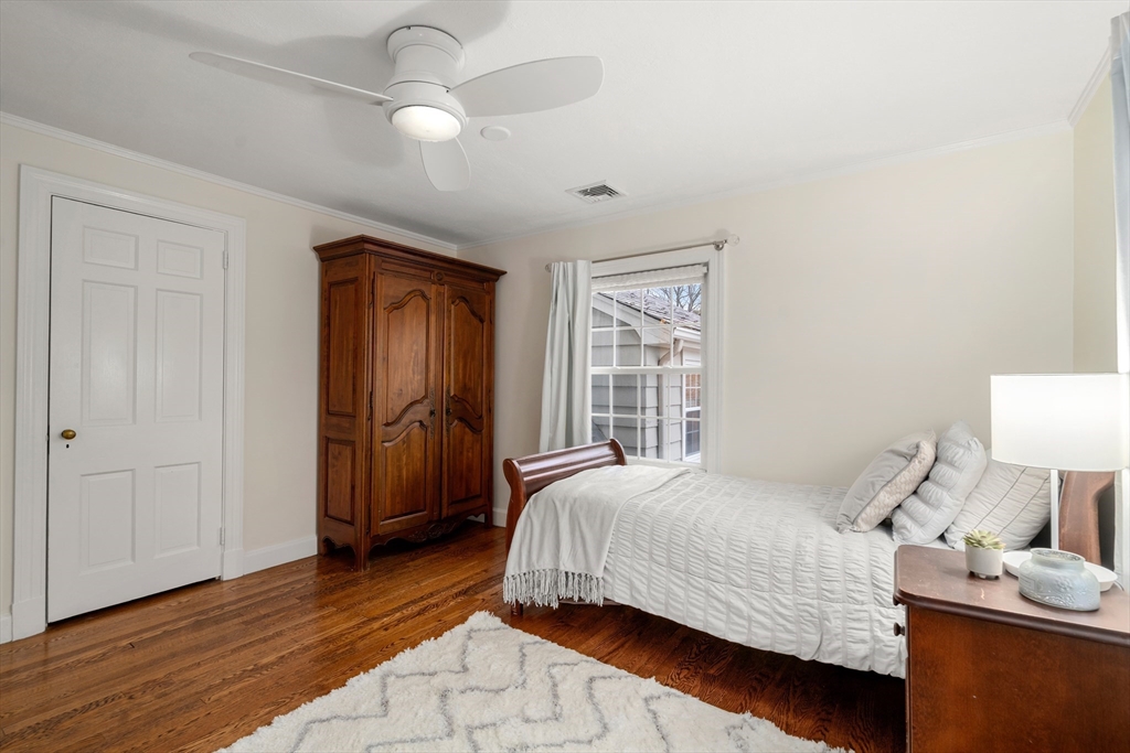 21 Sheldon Rd