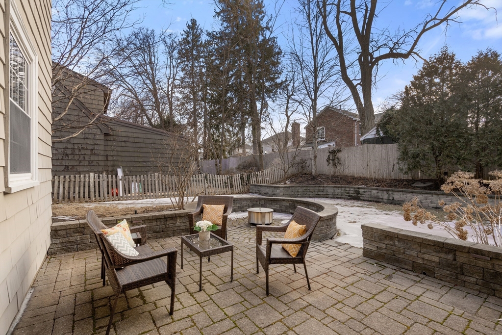 21 Sheldon Rd