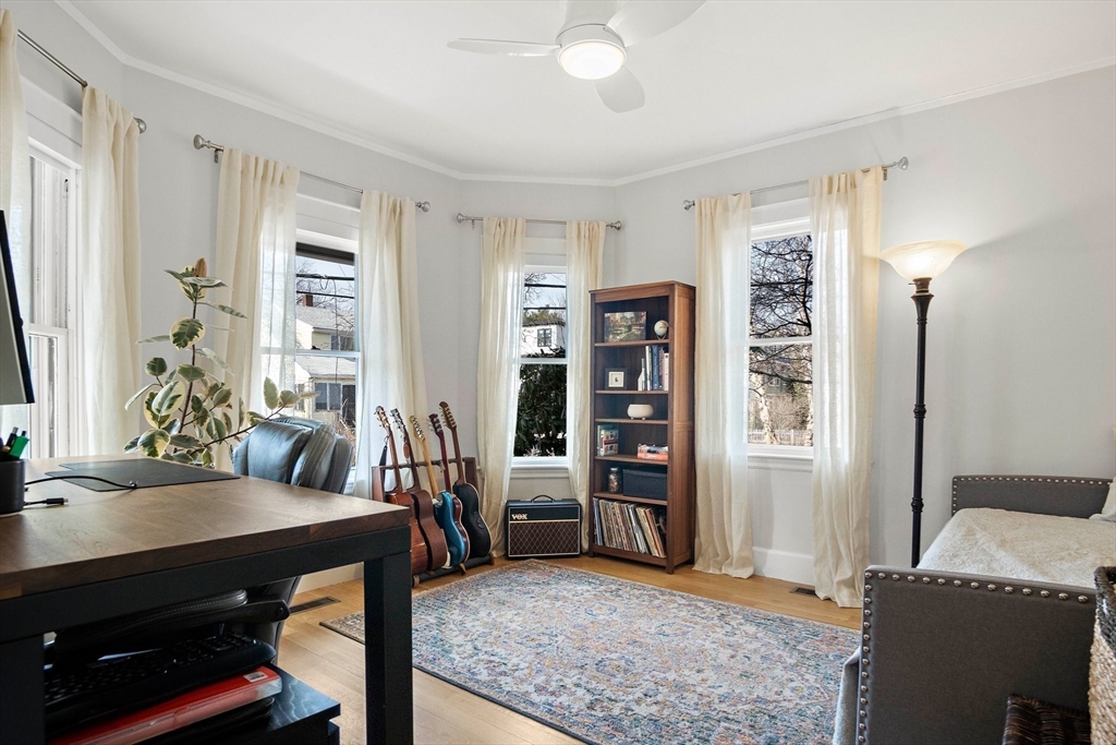 172 Fayerweather St # 1