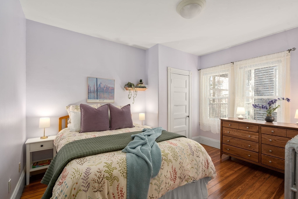 122 Davis Ave # 2