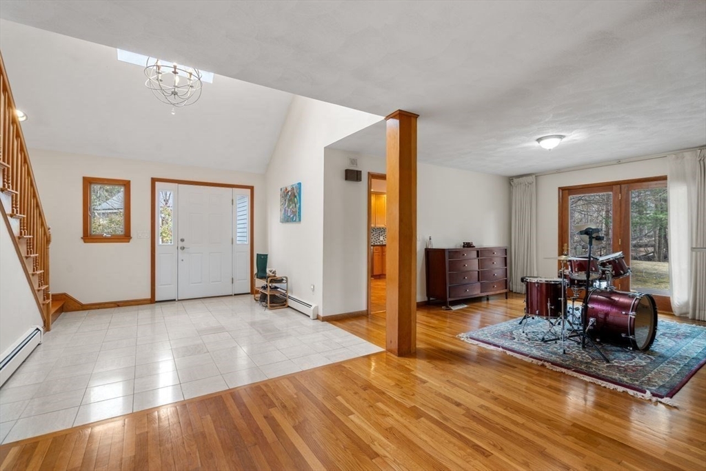 198 River Rd