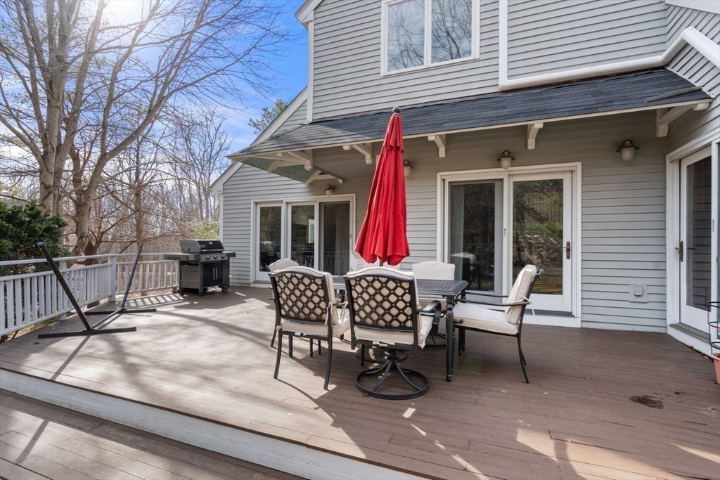 198 River Rd