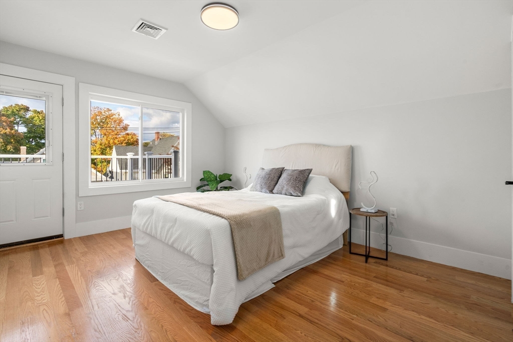 32 Boyd St # 32