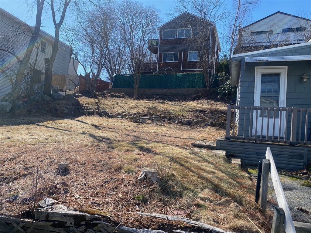 100 College Farm Road