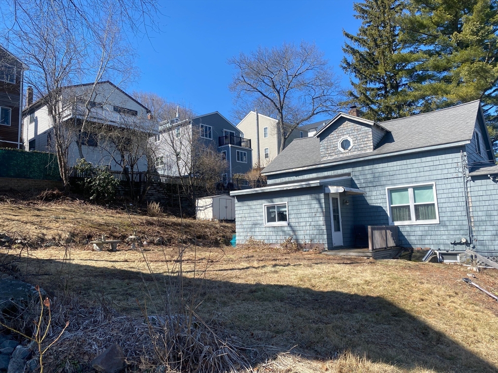100 College Farm Road