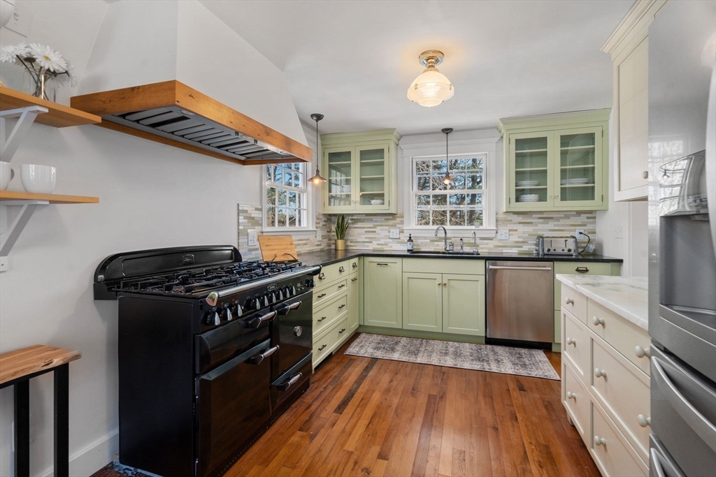 128 Dane Hill Rd