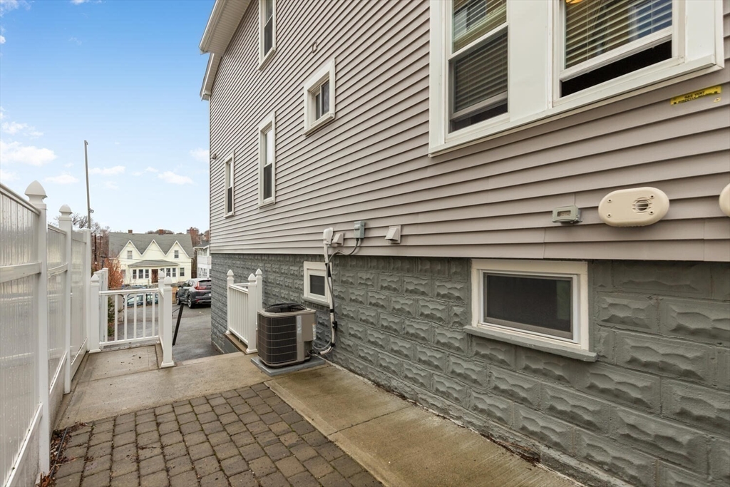 49 Albion Street # 2