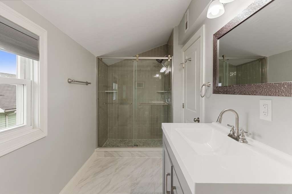 49 Albion Street # 2