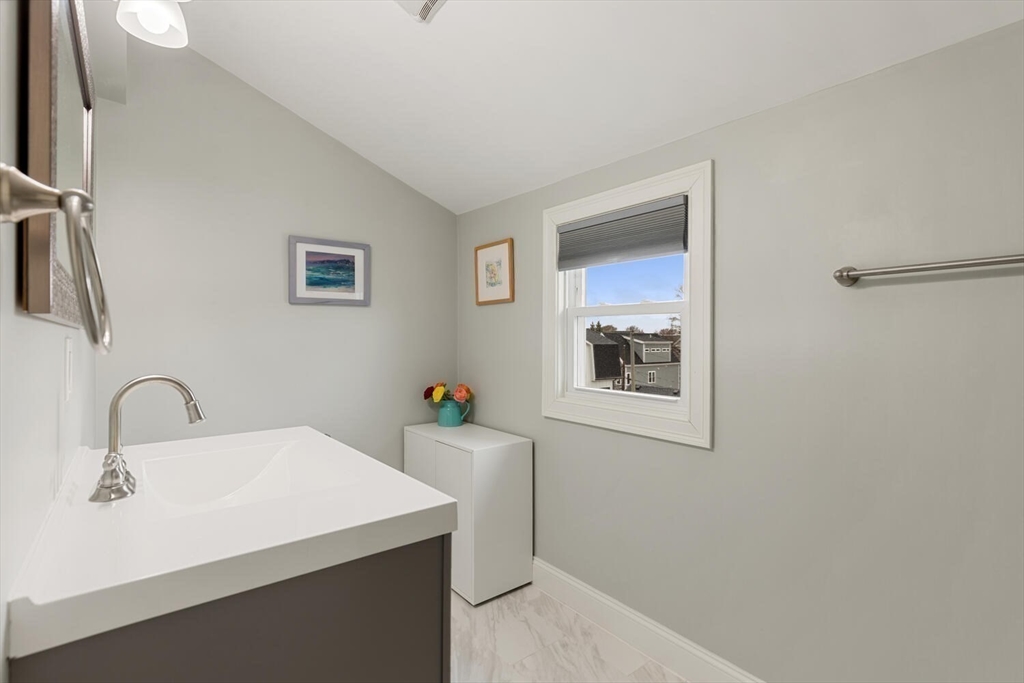 49 Albion Street # 2