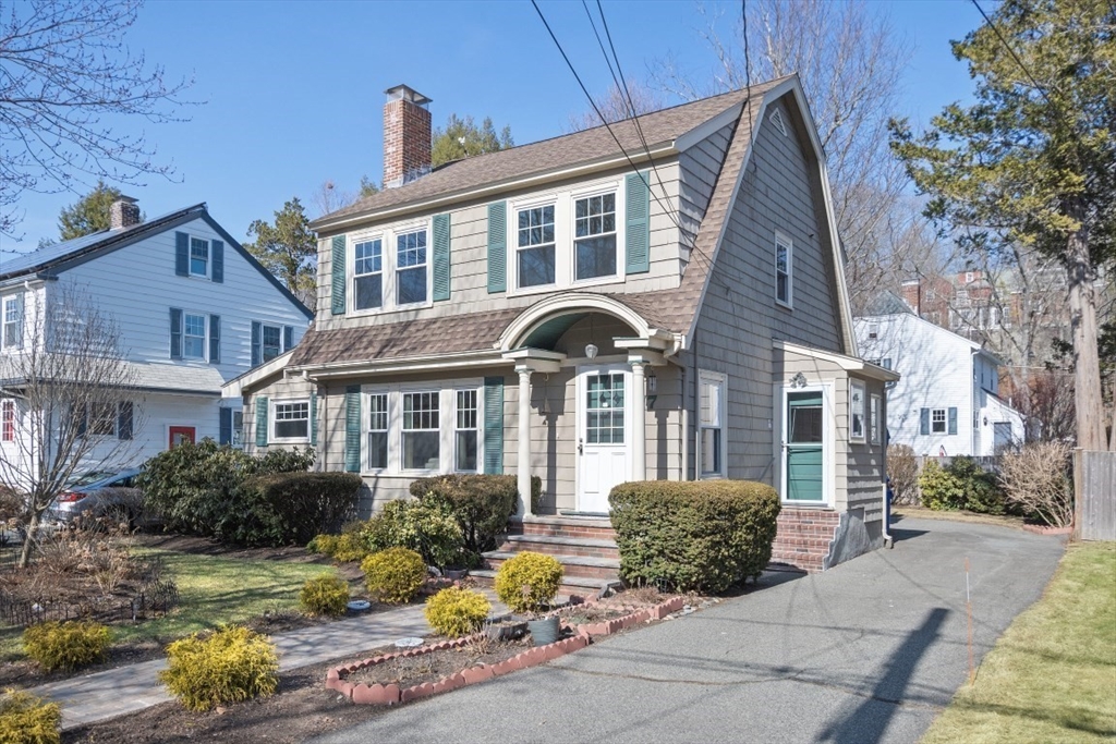 17 Walter St