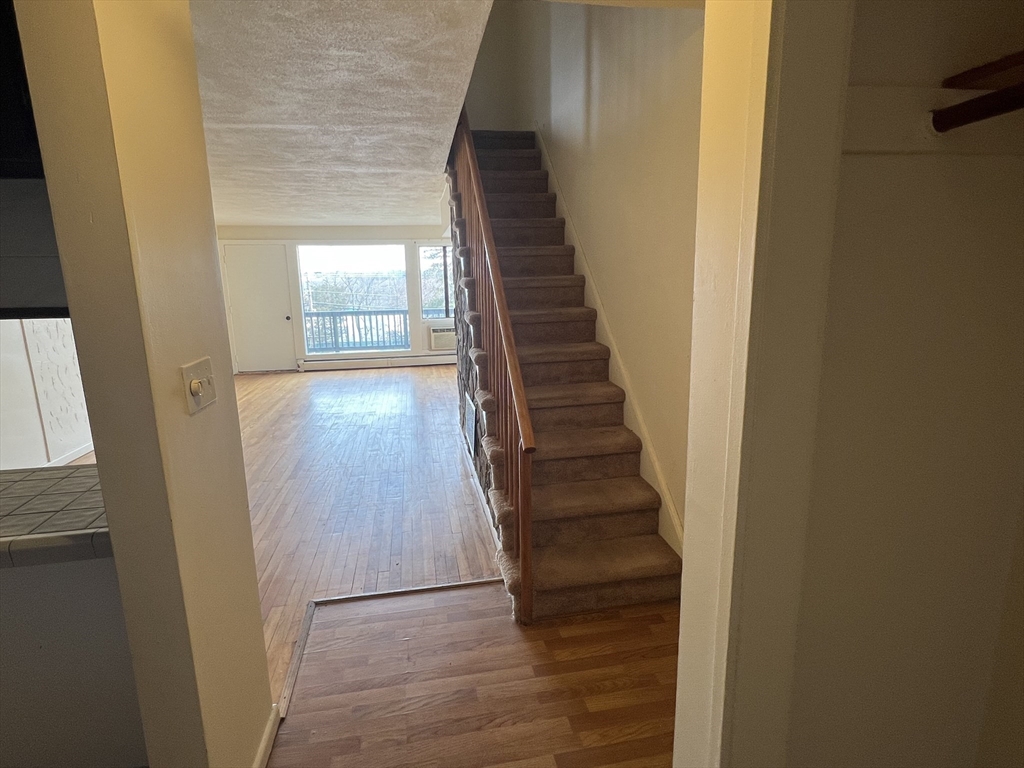 301 Neponset St # 28