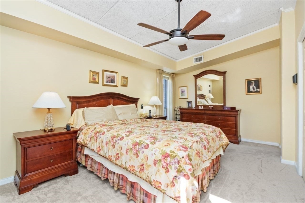 55 Broadlawn Park # 11B