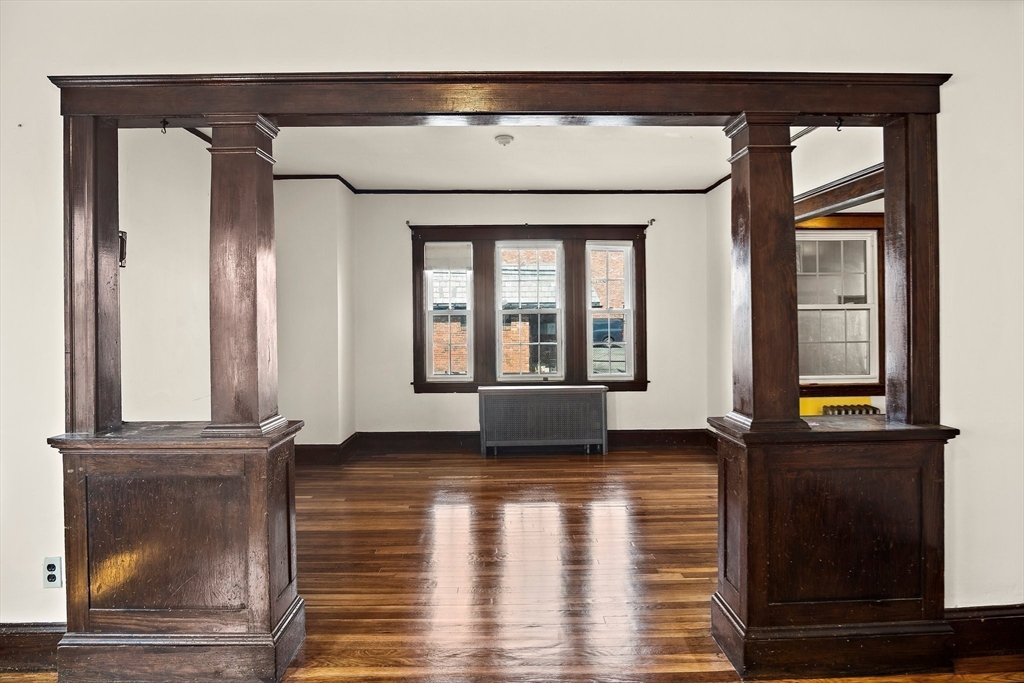37-39 Sumner St # 37