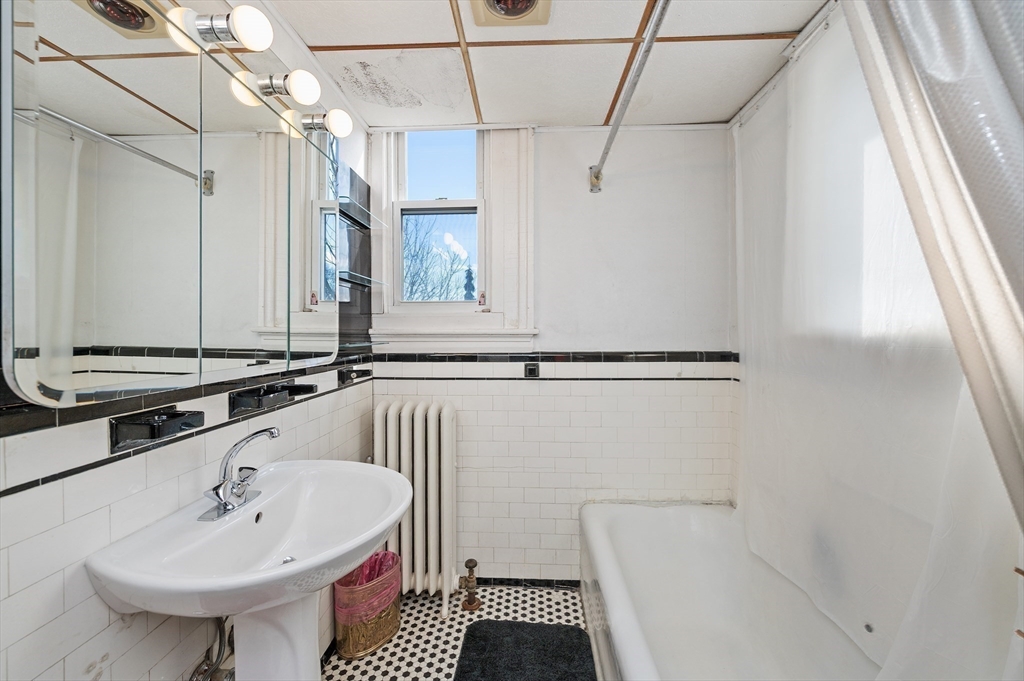 345 Newtonville Ave