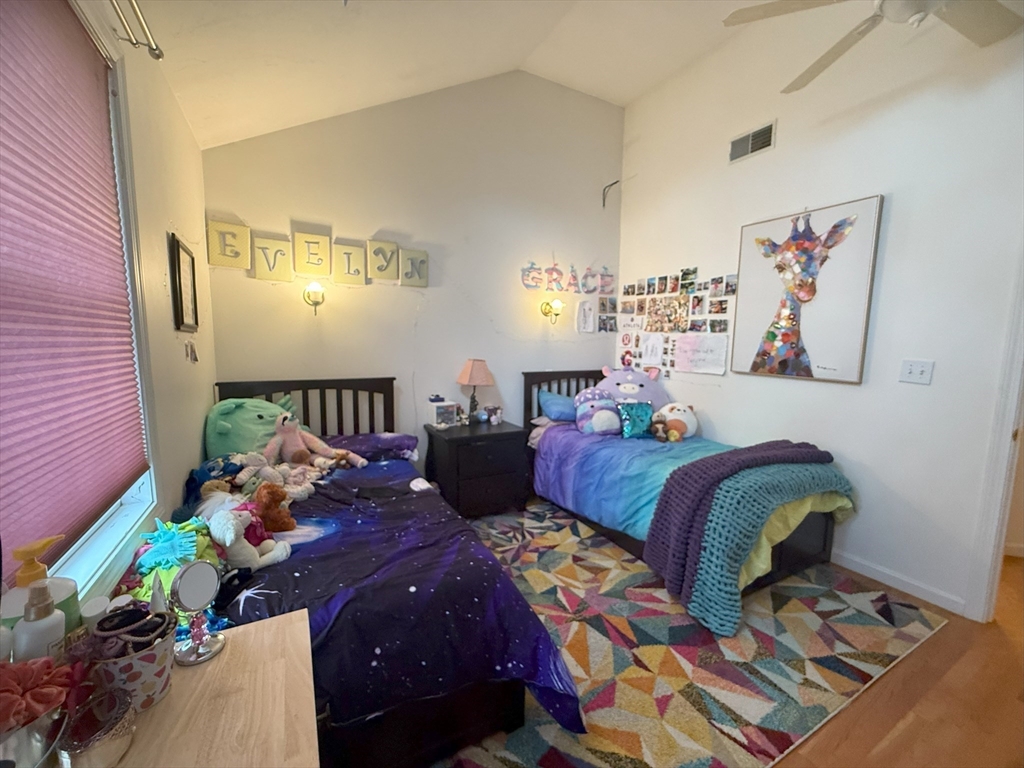 11 Dix Street # 11