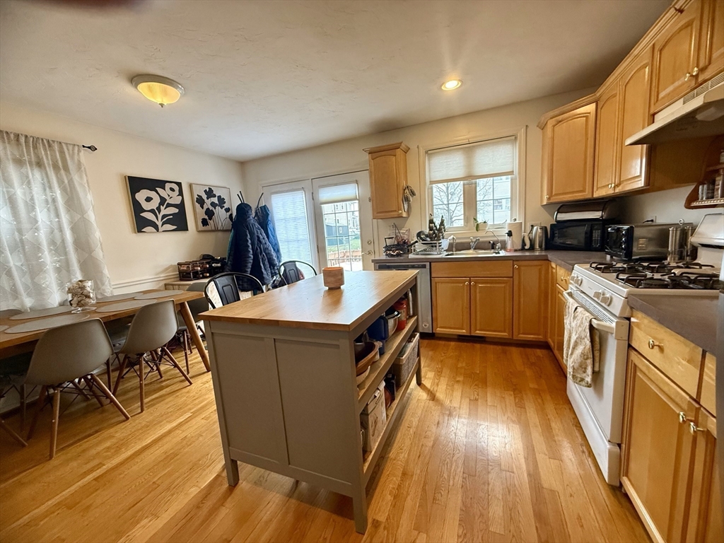11 Dix Street # 11