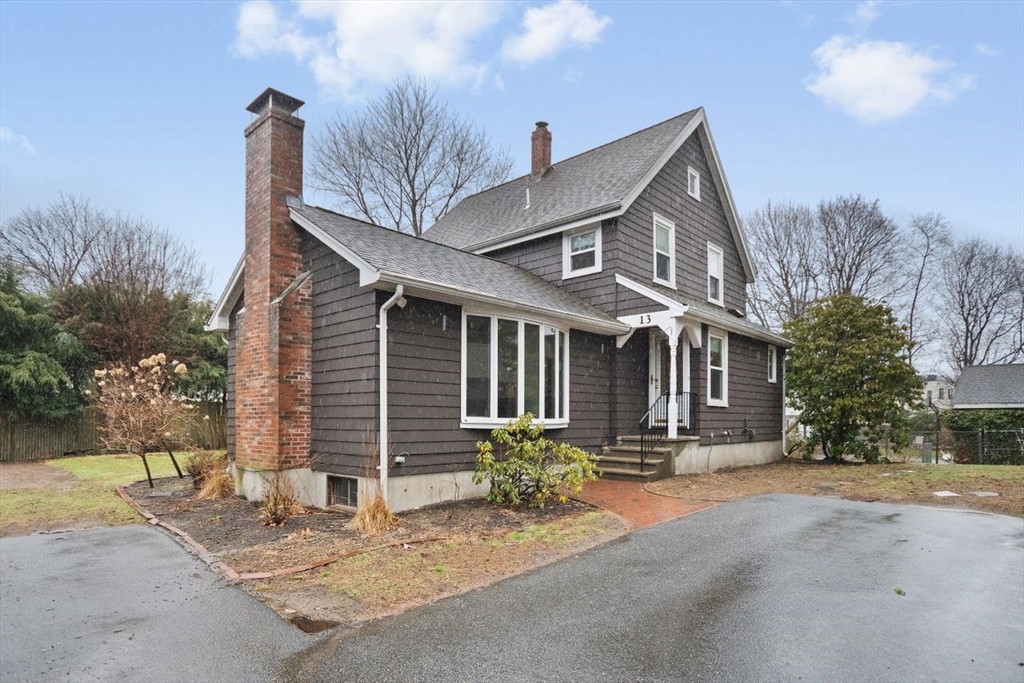 13 Fells Rd