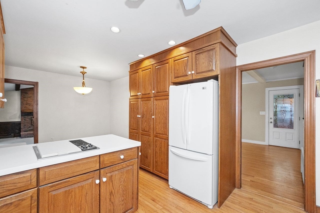 13 Fells Rd