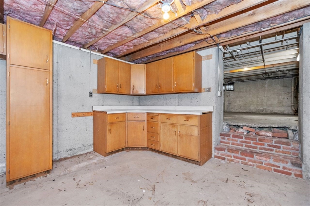 13 Fells Rd