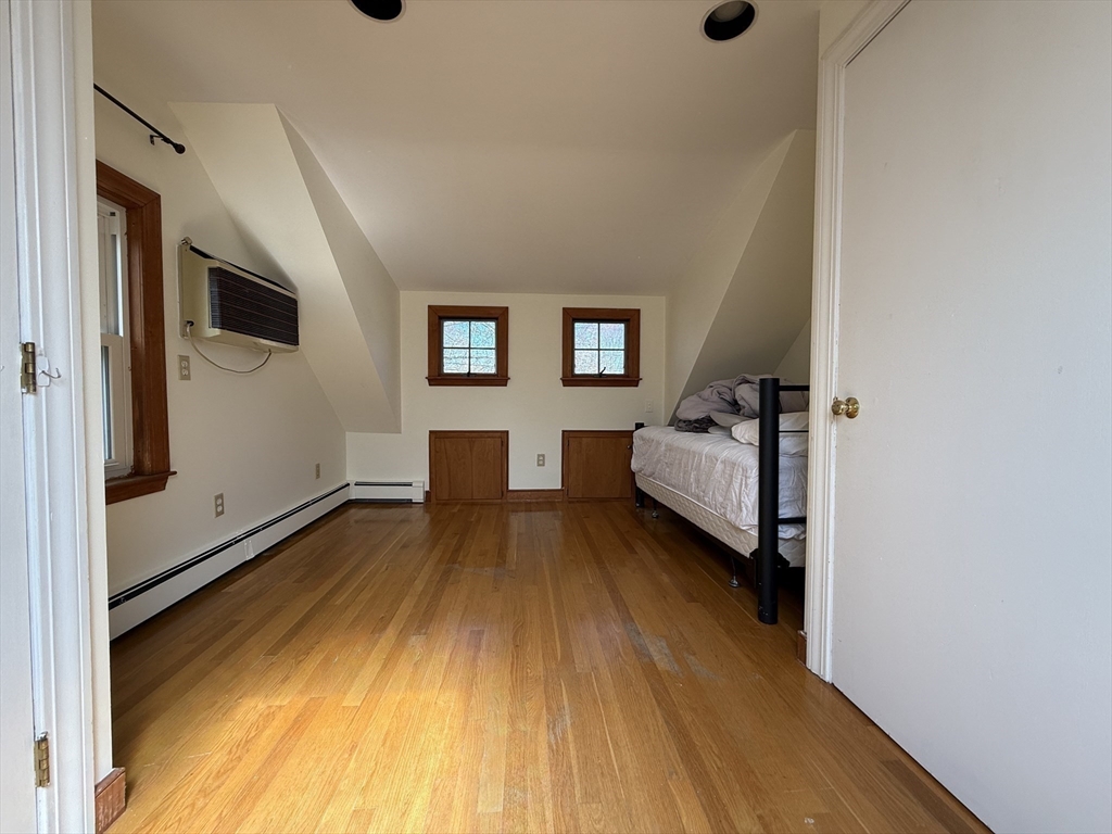 139 Webster St