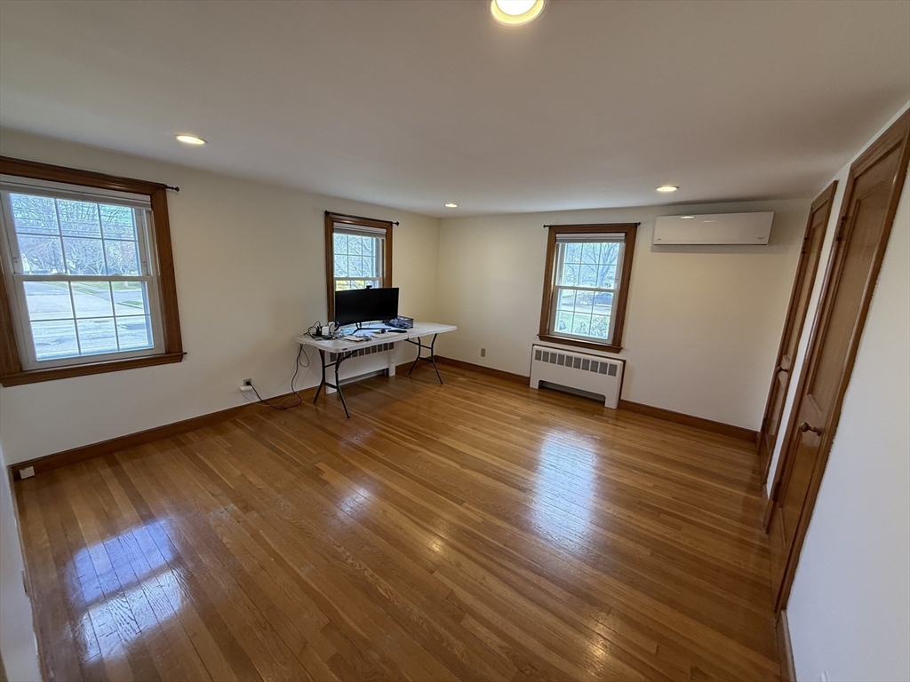 139 Webster St