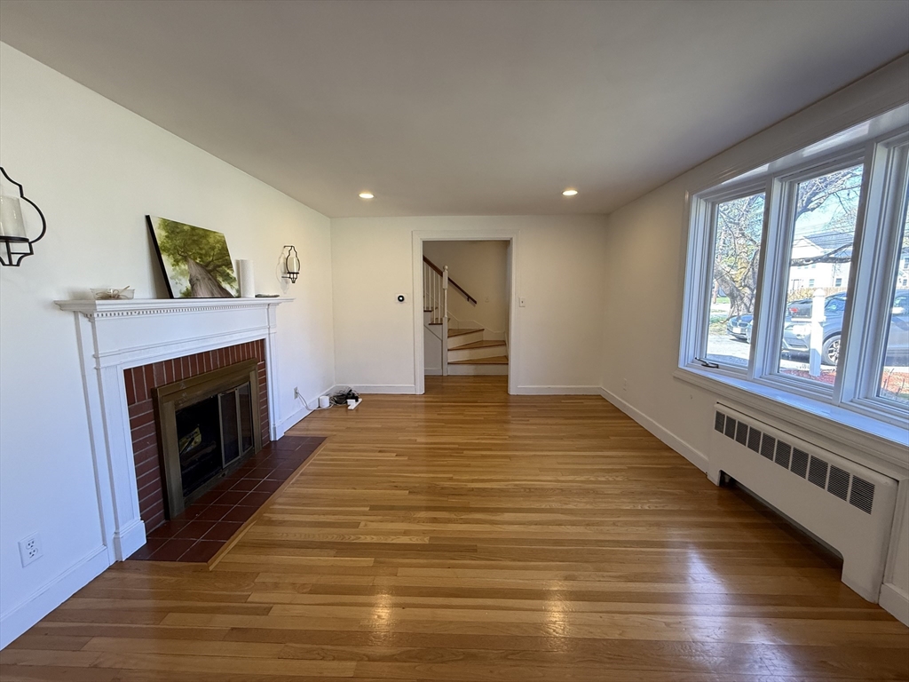 139 Webster St