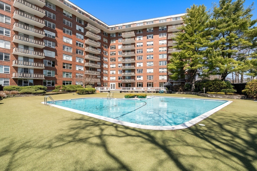 280 Boylston St # 405