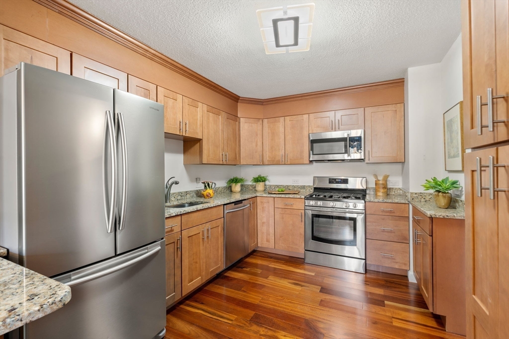 280 Boylston St # 405