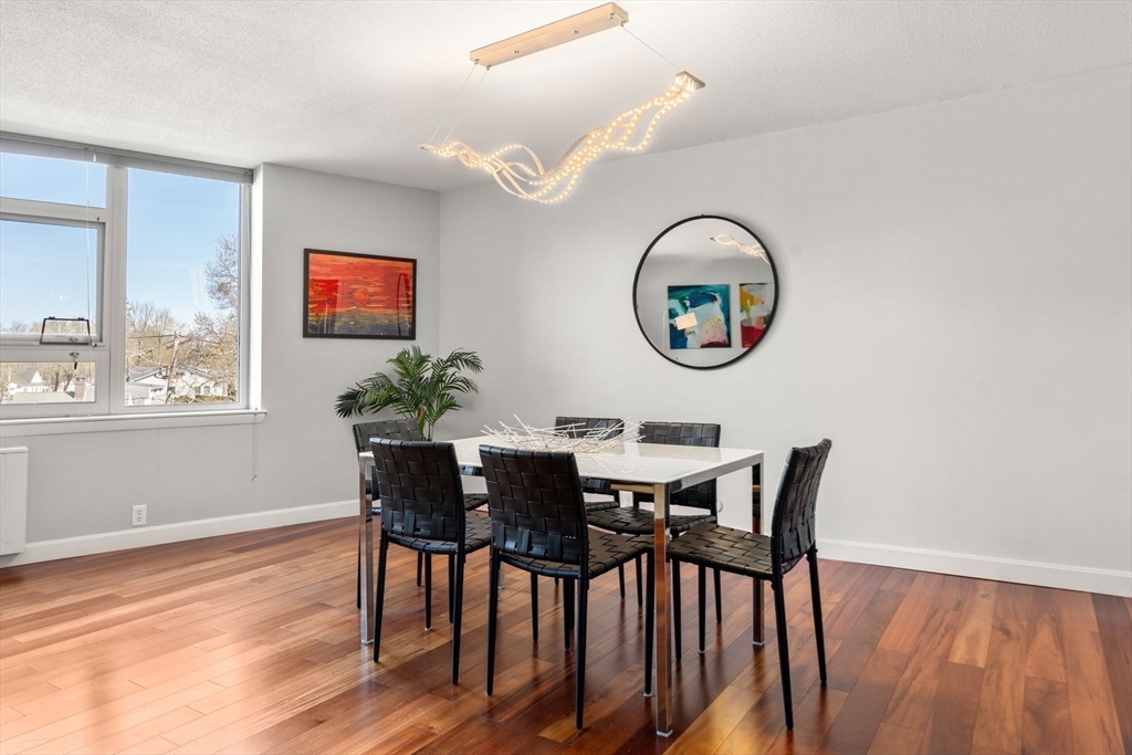 280 Boylston St # 405