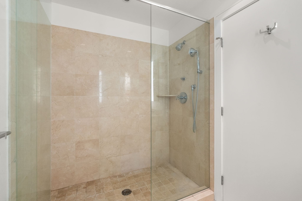 2400 Beacon St # 514