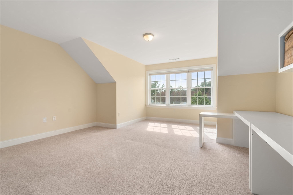 106 Garett Way # 106