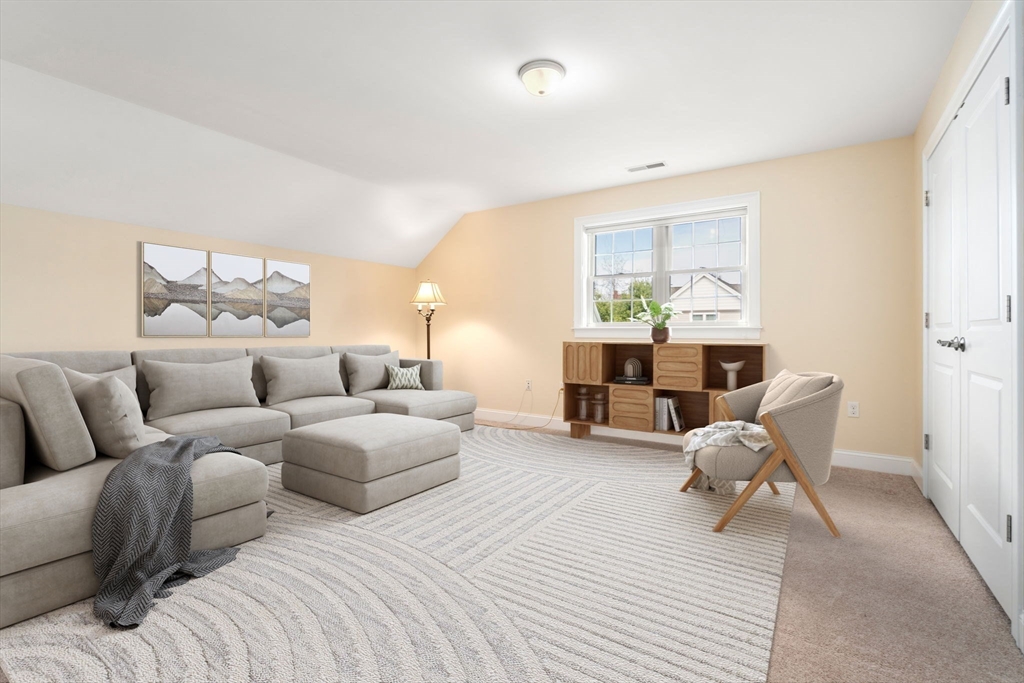 106 Garett Way # 106