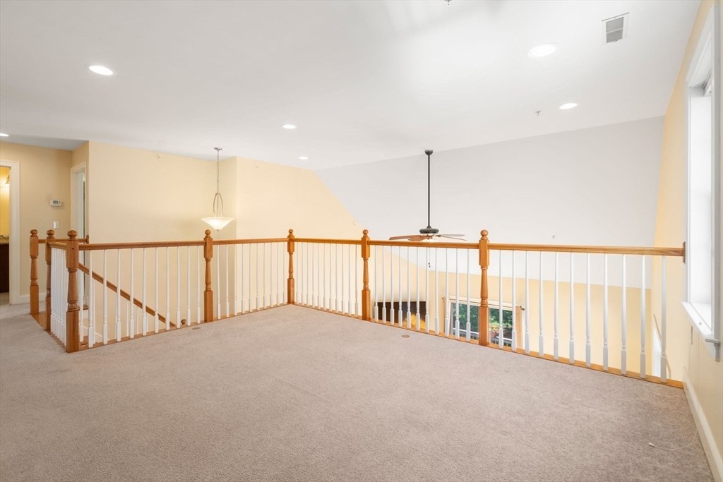 106 Garett Way # 106