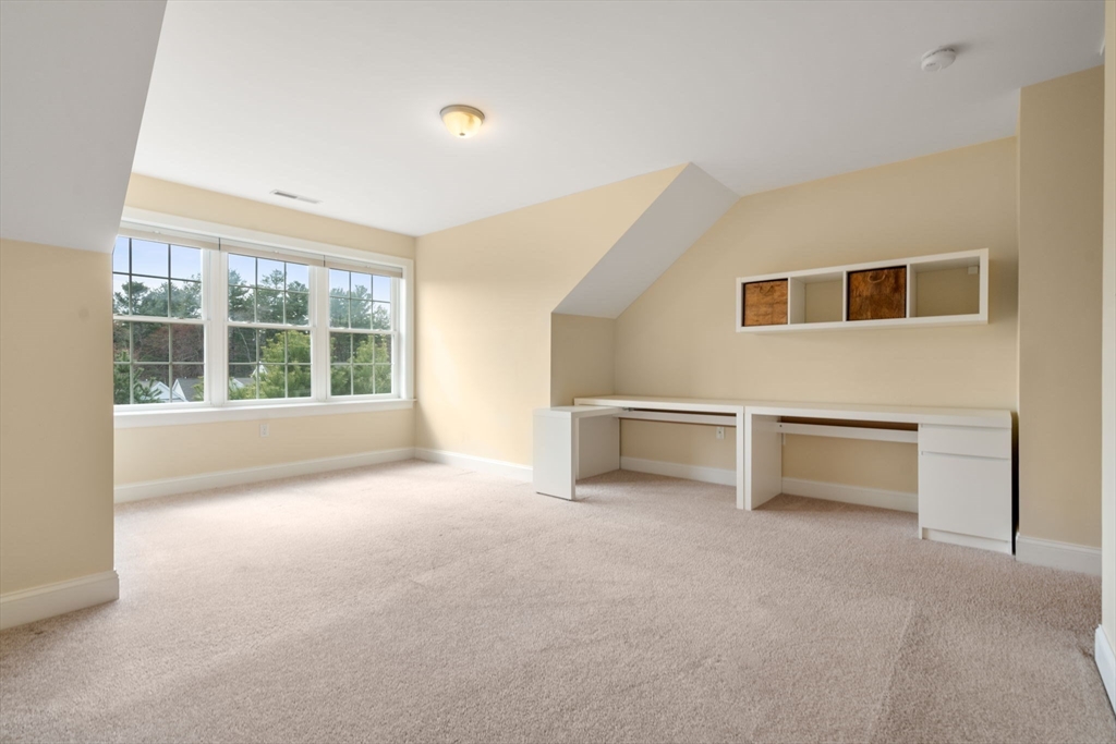 106 Garett Way # 106