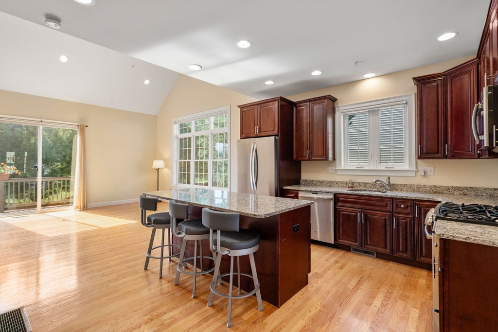 106 Garett Way # 106