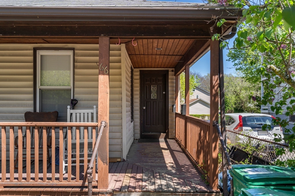 64-66 Dalby St