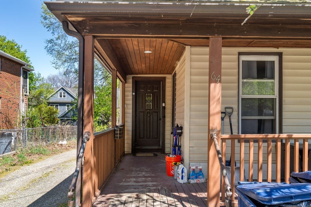 64-66 Dalby St