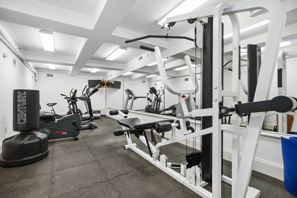 640 Hammond Street # 301